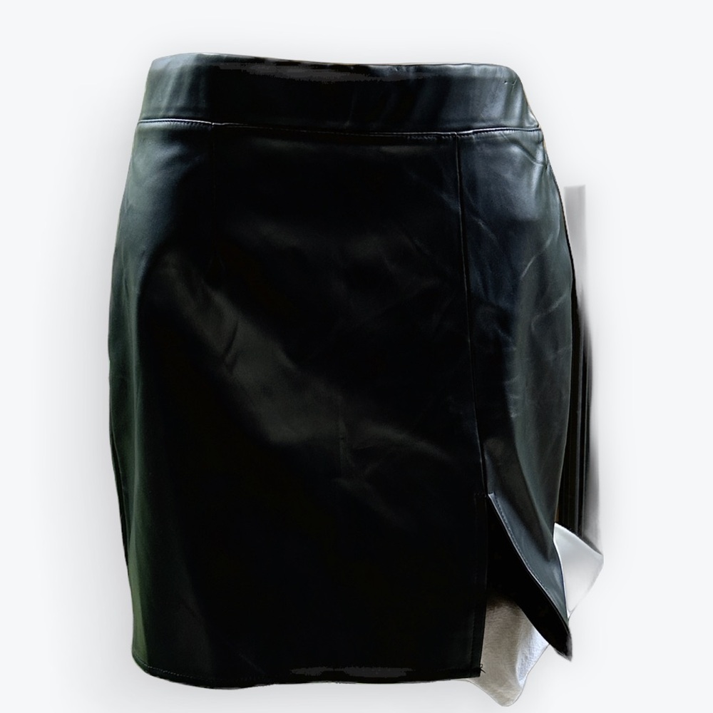 Festival Whimsigoth Vegan Leather Black Mini Straight Skirt Front Slit NWT ~ M